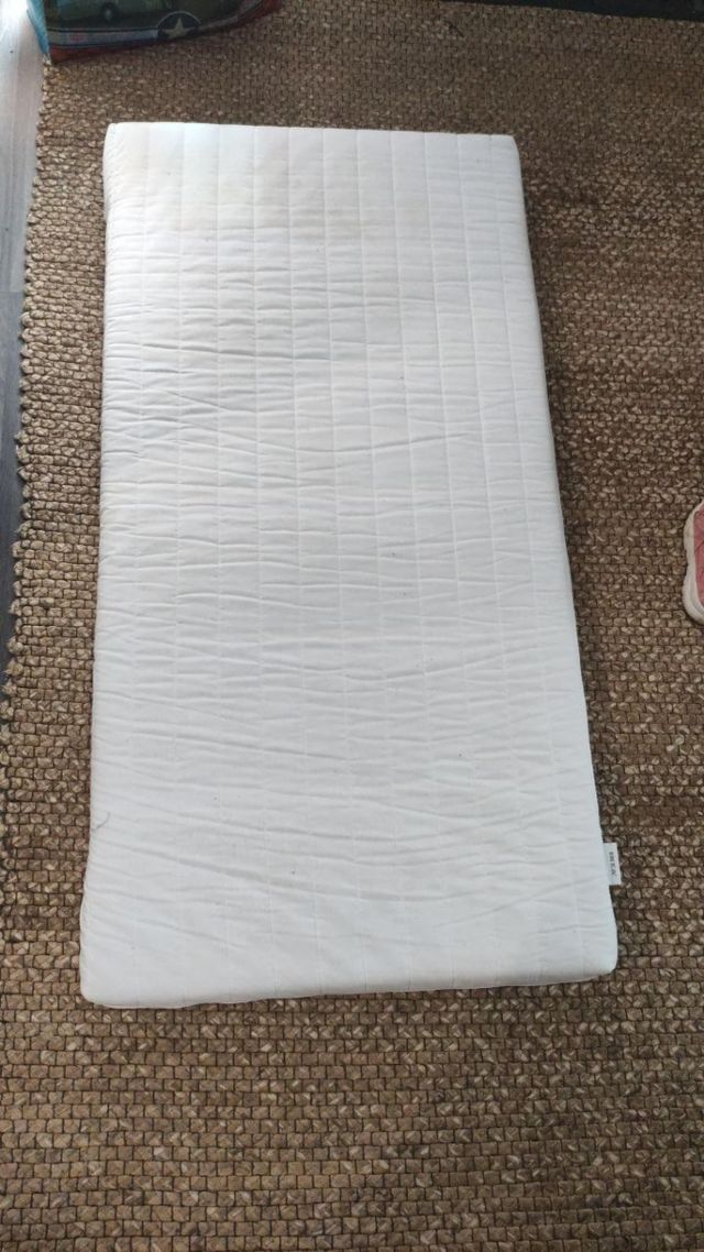 Cuna 120x60 Sundvik Ikea blanca 
