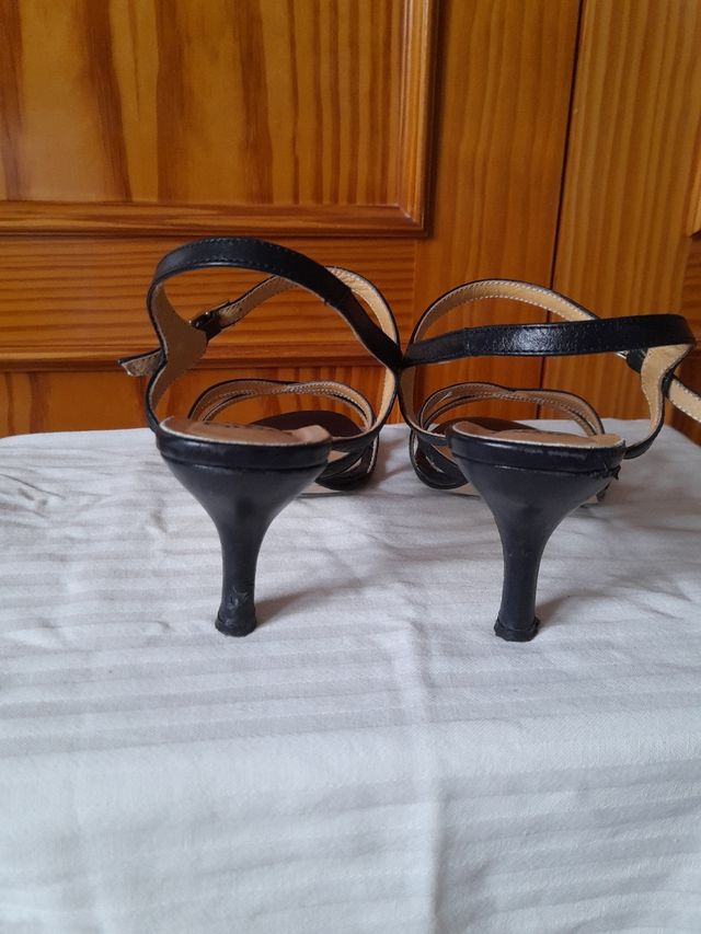 Sandali con tacco blu navy n³ 40