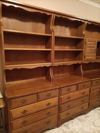 Librería mueble de madera maciza de castaño