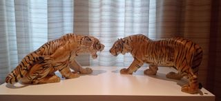 Figuras, pareja de tigres