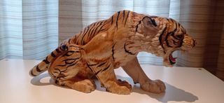 Figuras, pareja de tigres