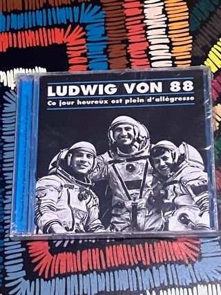 Ludwig Von 88 - CD - Ce Jour Heureux Est Plein d A