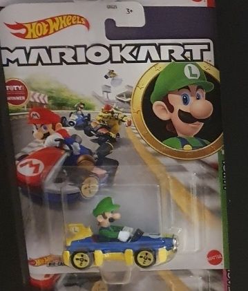 3 personagens da coleção Mario Kart Hotwheels