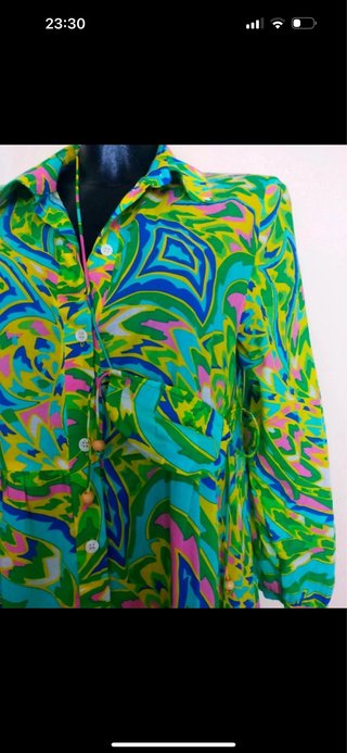 Vestido con minibolso de Zara