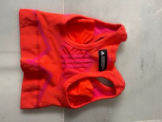 TOP DEPORTIVO ADIDAS, S