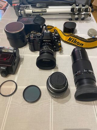 Conjunto de Cámara  Nikon F-501 analógica