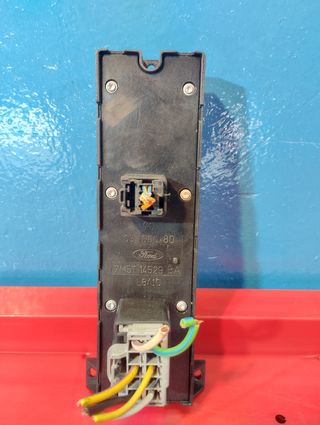 MANDO ELEVALUNAS FORD FOCUS 7M5T14529BA