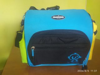 Trona portátil. de mochila de bebé