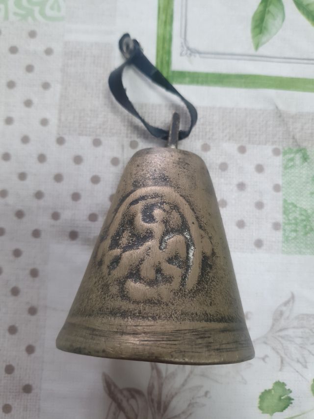Antigua campana San Jorge bronce