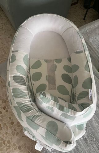 Nido reductor bebé marca Doomoo
