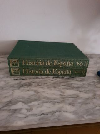 2 libros de Historia de España Jose Manuel Cuenca