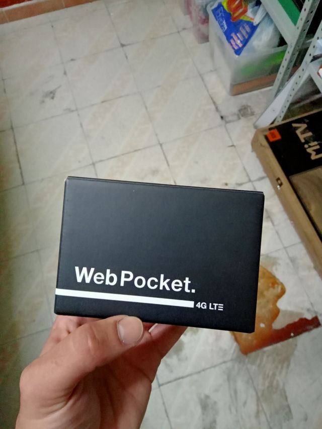 Web pocket 