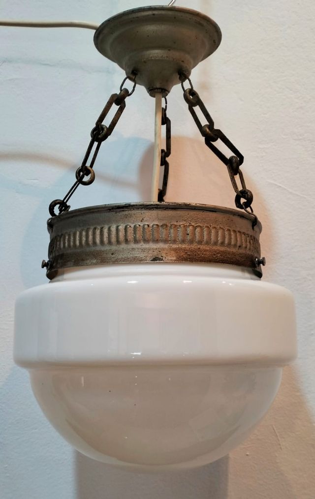 Lámpara vintage opalina