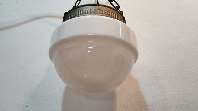 Lámpara vintage opalina