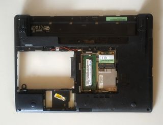 TOSHIBA SATELITE NB520-10P -PLACA BASE