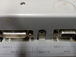 Monitor Sony 15"