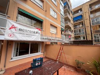 ALQUILER Y MONTAJE DE ANDAMIOS COLGANTES