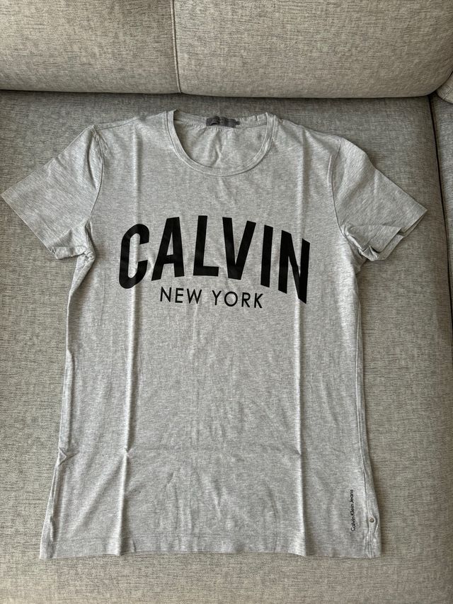 Camiseta Calvin Klein