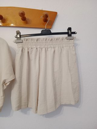 Conjunto de blusa y pantalón talla s