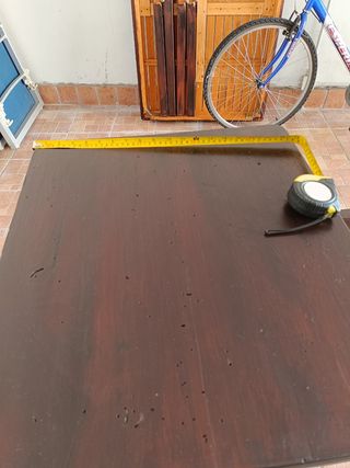 Mobiletto antico in legno