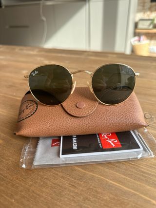 Ray ban