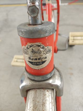 Bici antigua niño