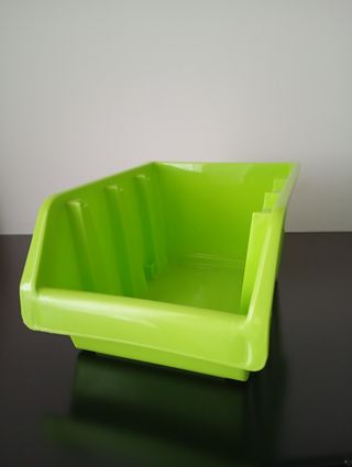 Set 2 contenitori in plastica