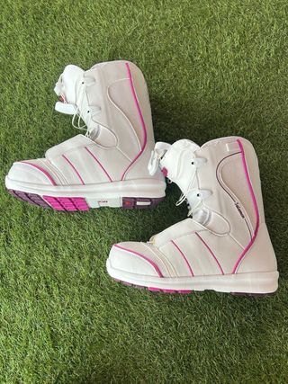 BOTA SNOW / SNOWBOARD MUJER SALOMON T40