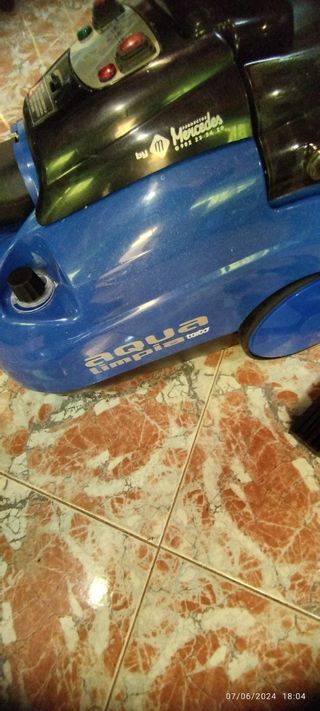 Vaporeta Aqualimpia de Mercedes