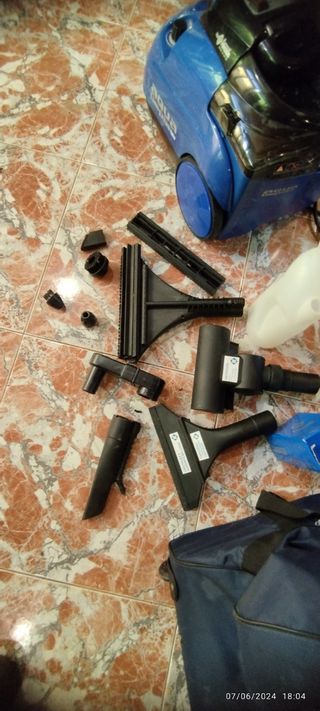 Vaporeta Aqualimpia de Mercedes