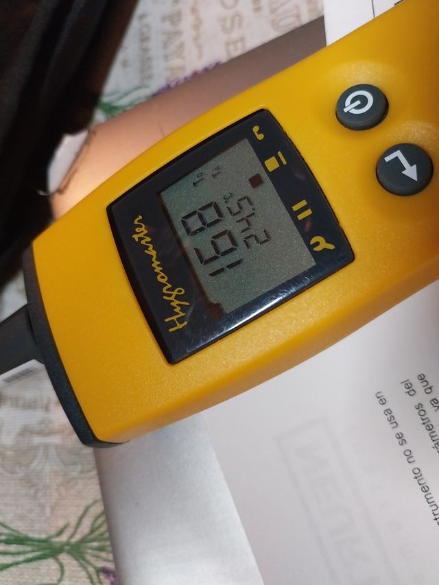Medidor de Temperatura, Humedad y Punto de Rocío