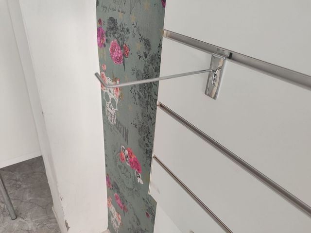 Paneles, estanterías