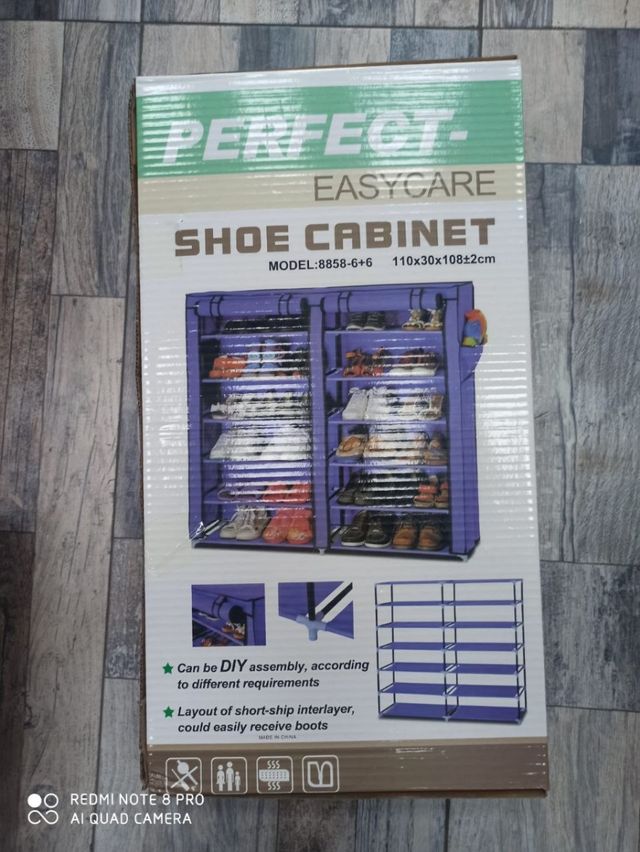 Zapatero de 12 niveles con cubierta