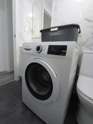 Alquiler de habitación parejas avenida América