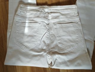 Pantalón vaquero nuevo