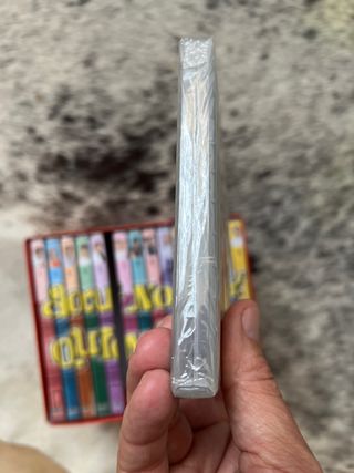 Serie AQUI NO HAY QUIEN VIVA sin abrir