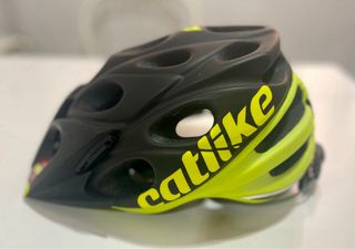 Casco Catlike Leaf