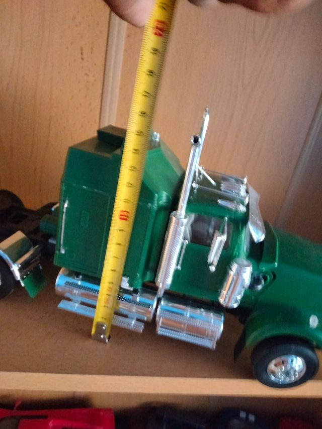 Maqueta camión italery