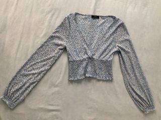 Blusa de flores Bershka