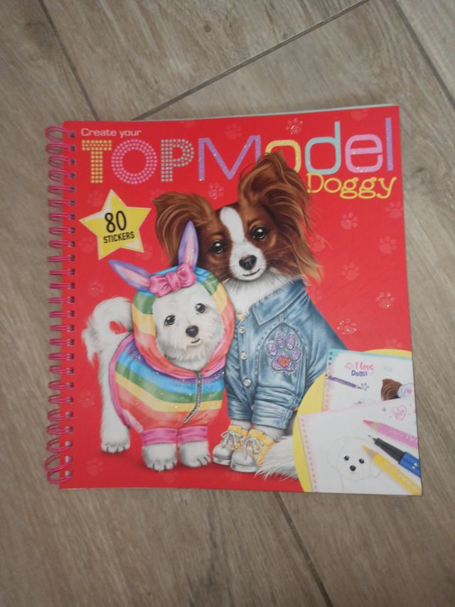 Cuaderno"Top Model"para colorear perros