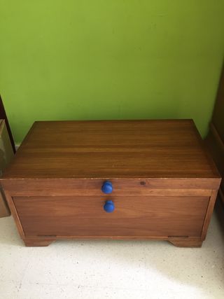 Baúl madera maciza 