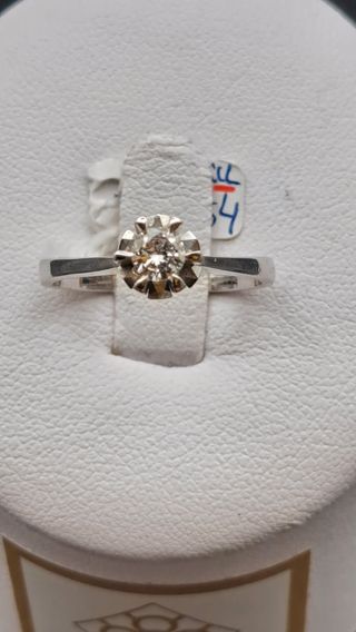 Anillo Solitario en Oro Blanco de 18K con Diamante