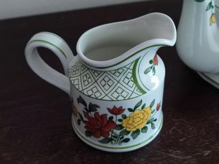 Tetera y Lechera Villeroy Boch Summer Day