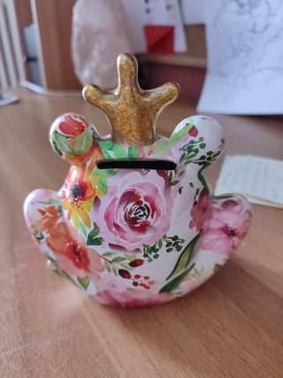 Salvadanaio principe rospo