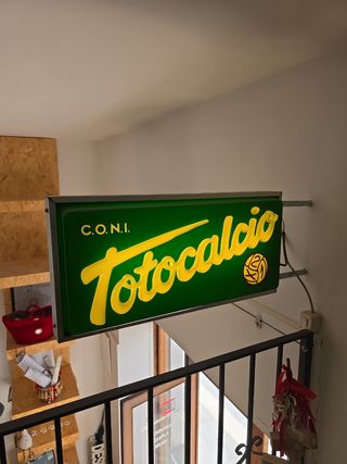Insegna totocalcio