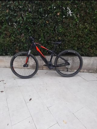 Bicicleta electrica, talla M, 29"