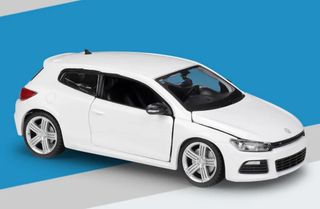 Miniatura VW SCIROCCO BLANCO FUENGIROLA 