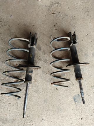 Suspensión delantera Renault Clio fase 1