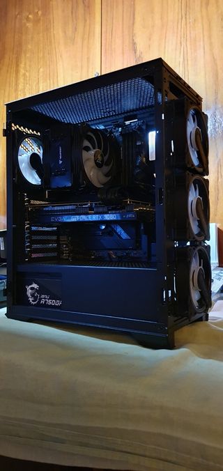 🌟OFERTA🌟 LIQUIDACIÓN PC GAMING CUSTOM, SSD (18)