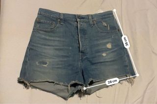Short vaquero Levis